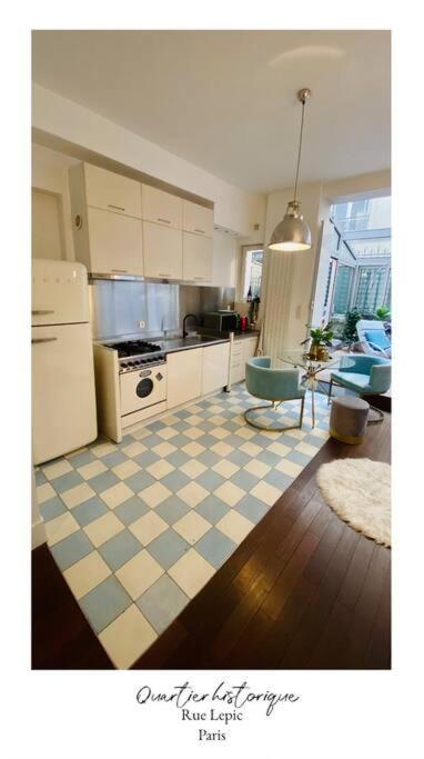 Villa Lepic, Luxury Flat In Montmartre With Private Terrasse-Appartement Entier Paris Bagian luar foto