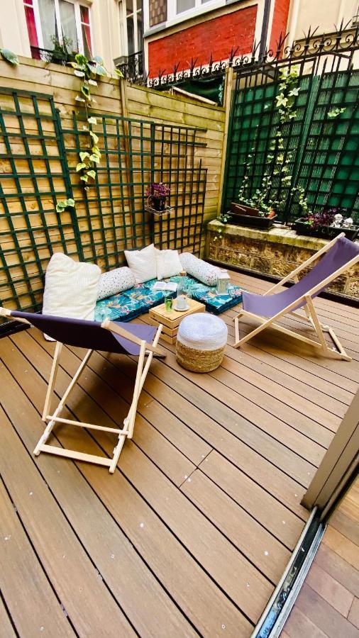 Villa Lepic, Luxury Flat In Montmartre With Private Terrasse-Appartement Entier Paris Bagian luar foto